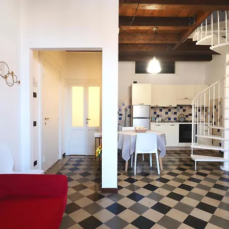Casa Angela Semesterbostad