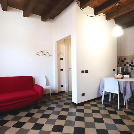 Casa Angela Semesterbostad *